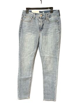 Seven7 Women's Skinny Jeans in Light Blue Wash